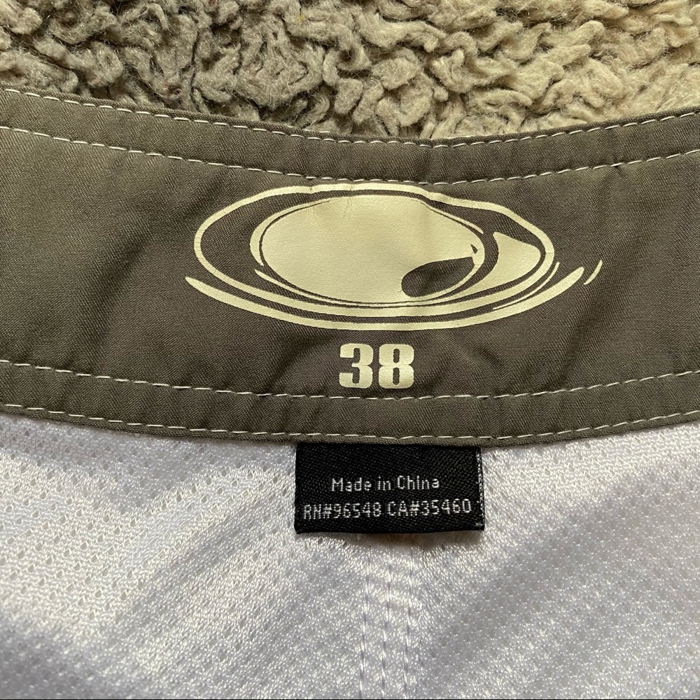 Oakley Board Shorts Mens 38 White & Black - Picture 3 of 7